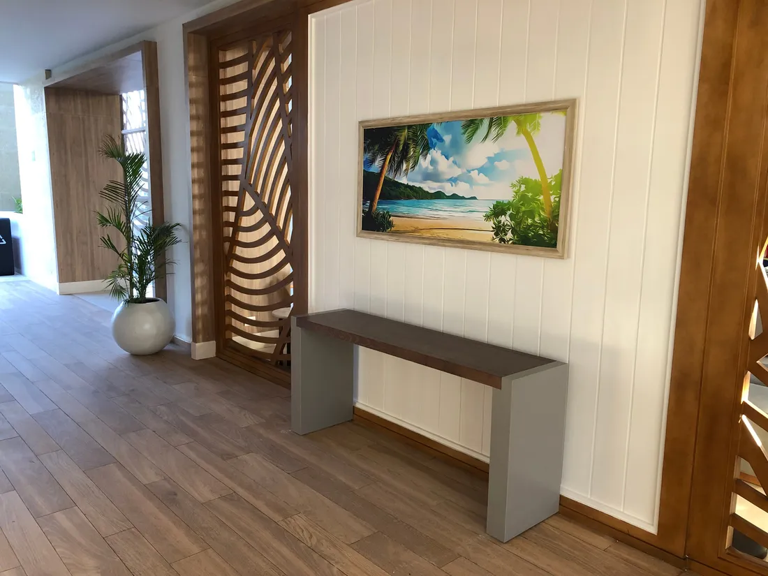Panorámica de playa en el lobby del resort